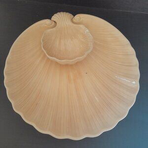 Clam Shell Chip and Dip Bowl